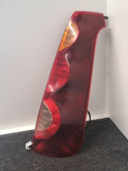 Image Feu arriere principal droit (feux) - NISSAN NOTE 1