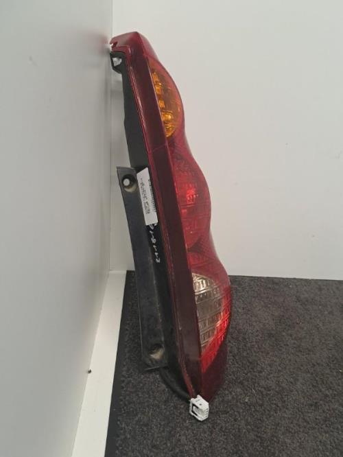 Image Feu arriere principal droit (feux) - NISSAN NOTE 1