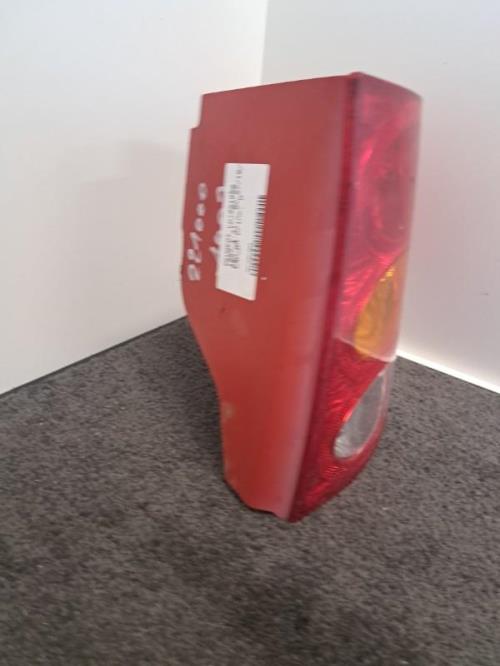 Image Feu arriere principal droit (feux) - PEUGEOT 1007