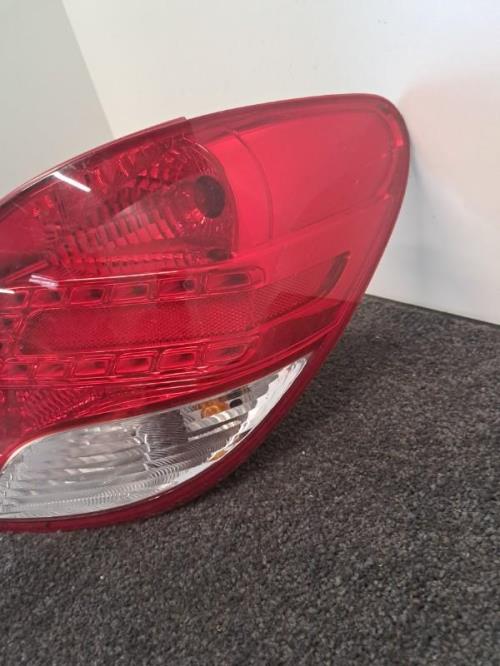 Image Feu arriere principal droit (feux) - PEUGEOT 207