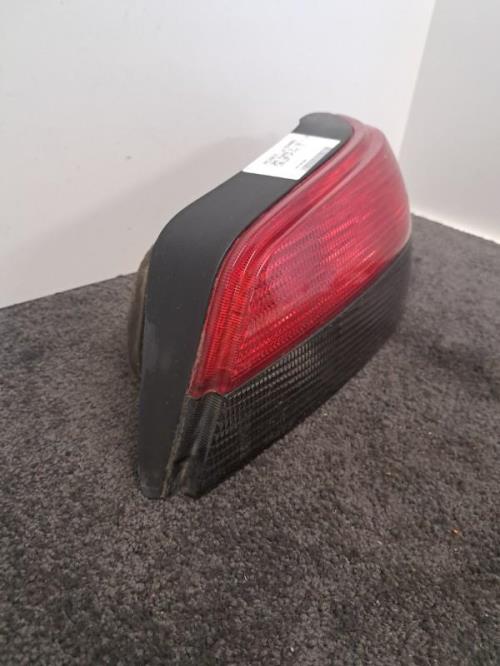Image Feu arriere principal droit (feux) - PEUGEOT 306