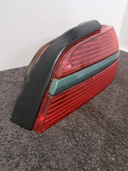 Image Feu arriere principal droit (feux) - PEUGEOT 406