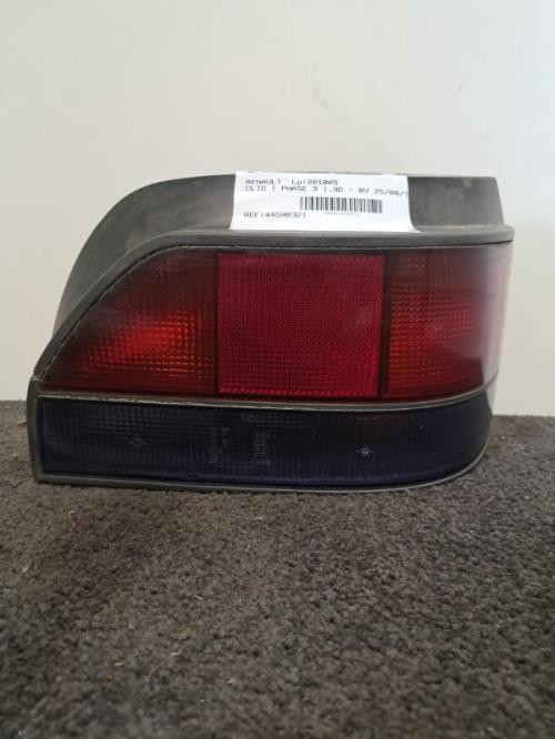 Image Feu arriere principal droit (feux) - RENAULT CLIO 1