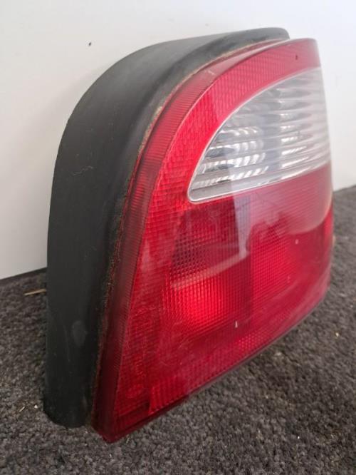 Image Feu arriere principal droit (feux) - RENAULT MEGANE 1