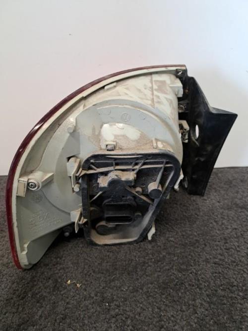 Image Feu arriere principal droit (feux) - VOLKSWAGEN TOUAREG 1