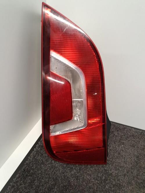 Image Feu arriere principal gauche (feux) - VOLKSWAGEN UP