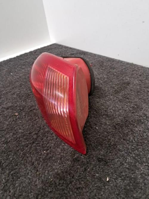 Image Feu arriere principal gauche (feux) - ALFA ROMEO 147