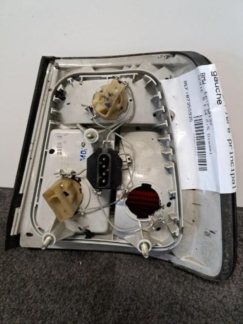 Image Feu arriere principal gauche (feux) - BMW SERIE 5 E34