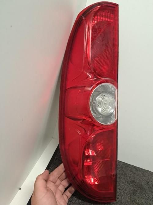Image Feu arriere principal gauche (feux) - FIAT DOBLO 2