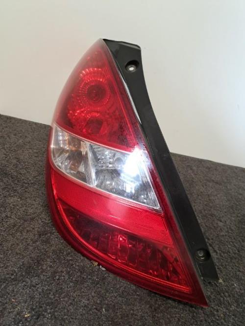 Image Feu arriere principal gauche (feux) - HYUNDAI I 20 1