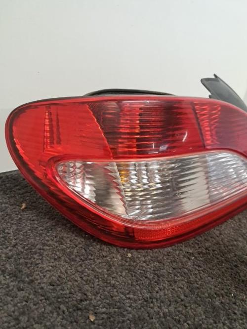 Image Feu arriere principal gauche (feux) - PEUGEOT 406
