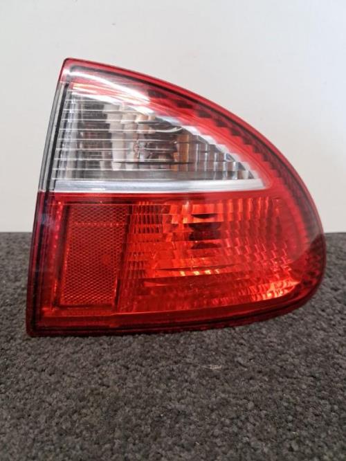 Image Feu arriere secondaire droit (feux) - SEAT LEON 1