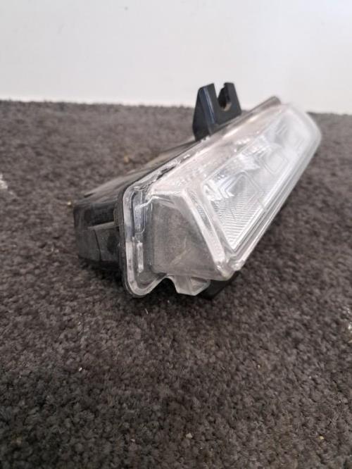 Image Feu diurne avant gauche - RENAULT CLIO 4