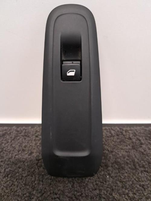 Image Interrupteur de leve vitre avant droit - PEUGEOT 308 2 SW