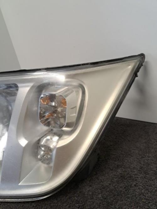 Image Optique avant principal droit (feux)(phare) - FORD TRANSIT 4