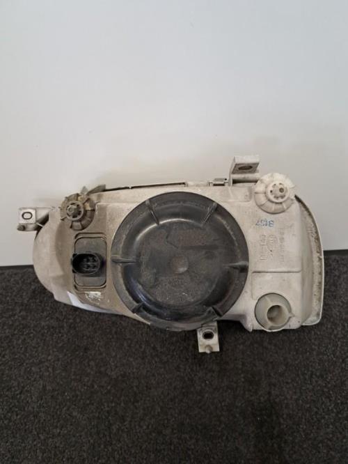 Image Optique avant principal droit (feux)(phare) - VOLKSWAGEN GOLF 3