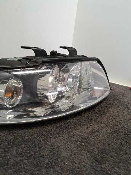 Image Optique avant principal droit (feux)(phare) - AUDI A4 2