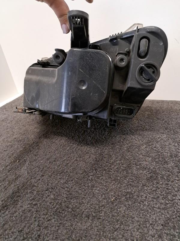 Pièce Auto
