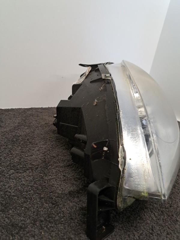 Pièce Auto