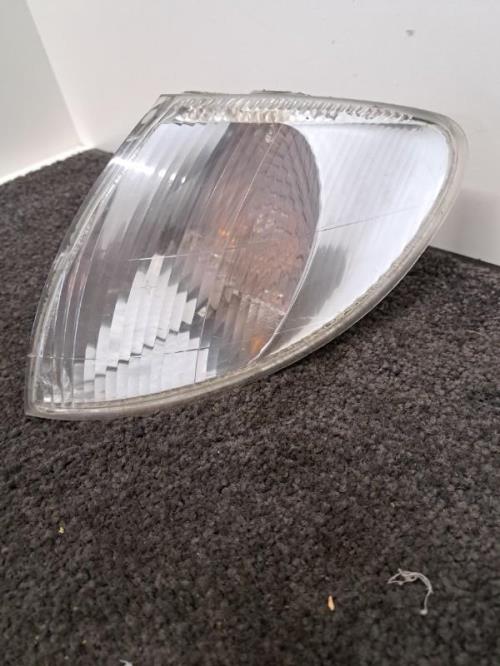 Image Optique avant secondaire gauche (feux)(clignotant) - RENAULT MEGANE 1