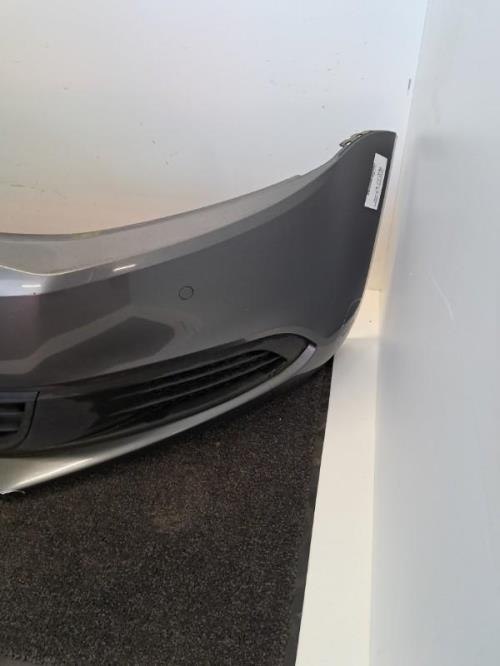 Image Pare choc avant - VOLKSWAGEN JETTA 4
