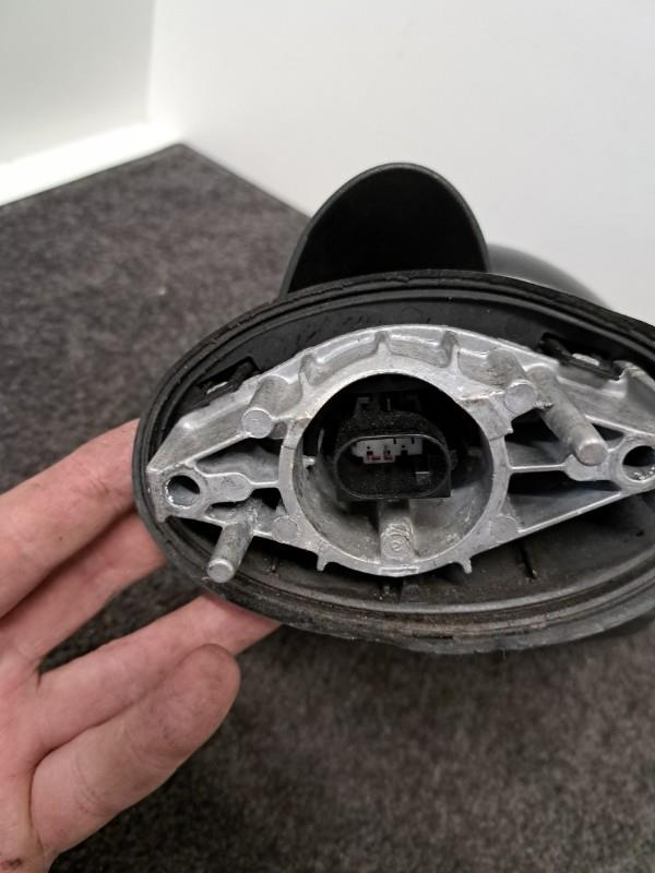 Retroviseur gauche MINI MINI 2 R56 PHASE 1 Essence - 1