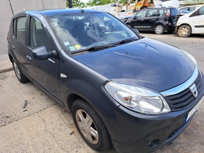 Image Feu arriere principal droit (feux) - DACIA SANDERO 1
