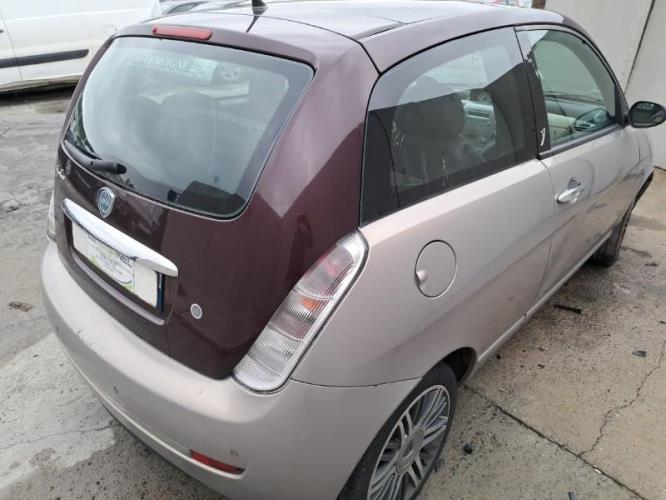 Image Retroviseur droit - LANCIA YPSILON 4