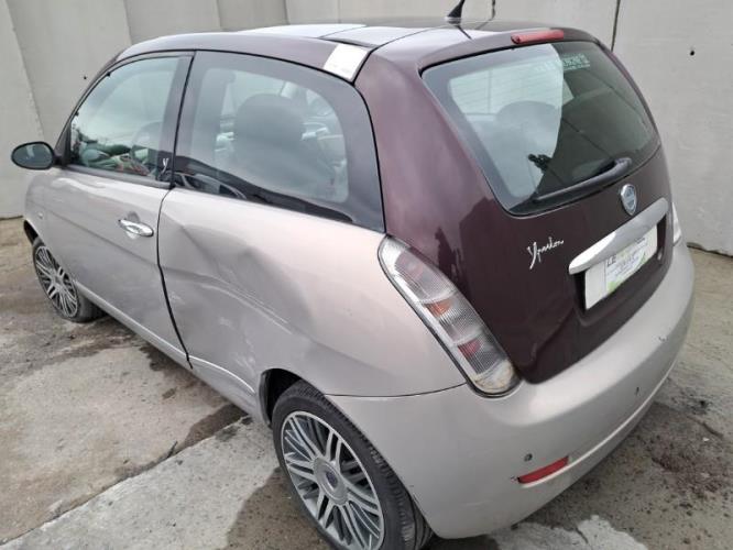Image Retroviseur droit - LANCIA YPSILON 4