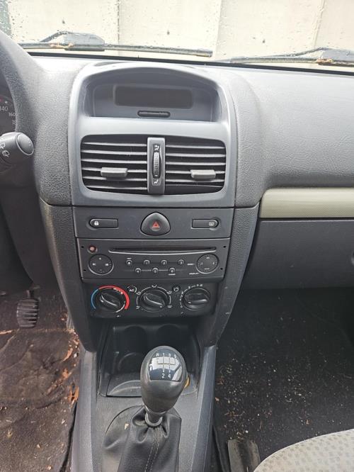 Image Pare choc arriere - RENAULT CLIO 2
