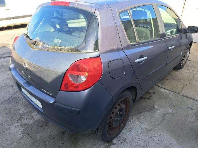 Image Feu arriere principal droit (feux) - RENAULT CLIO 3