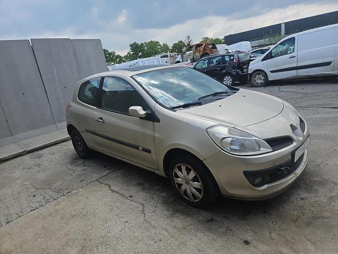Image Feu arriere principal droit (feux) - RENAULT CLIO 3