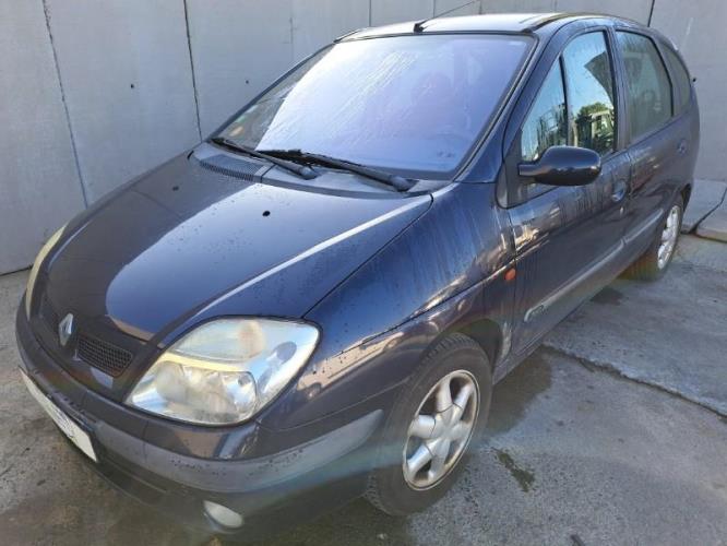 Image Cache sous moteur - RENAULT SCENIC 1
