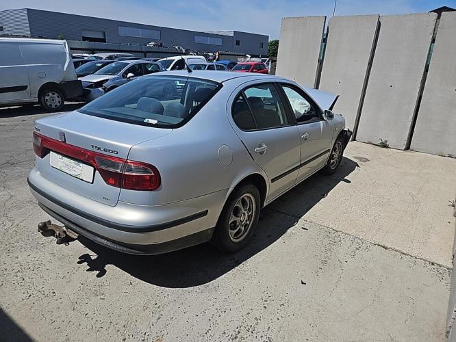 Image Retroviseur droit - SEAT TOLEDO 2