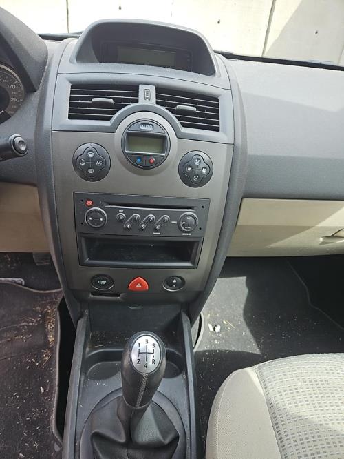 Image Pare choc arriere - RENAULT MEGANE 2