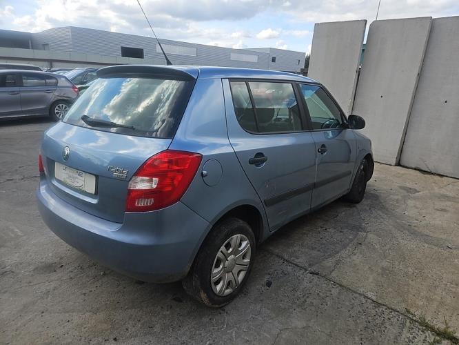Image Porte avant droit - SKODA FABIA 2