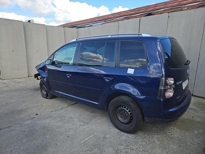 Image Capot - VOLKSWAGEN TOURAN 1