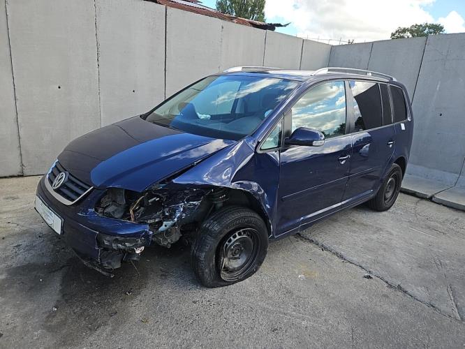 Image Capot - VOLKSWAGEN TOURAN 1
