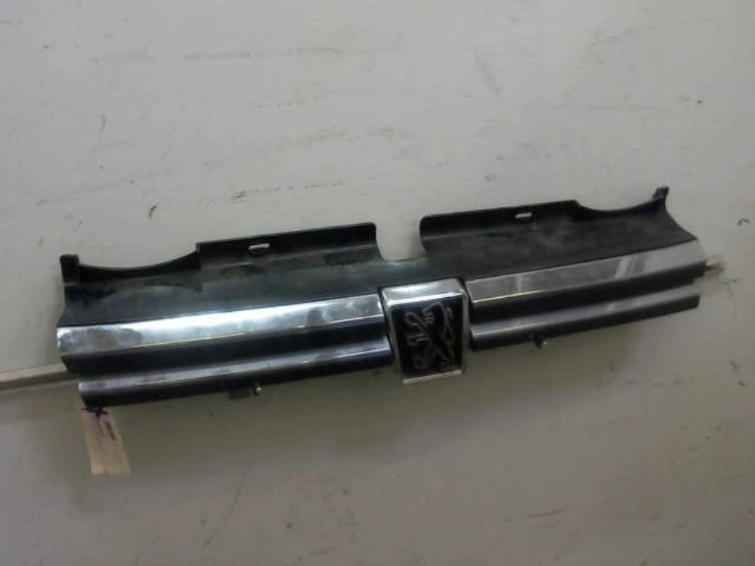 Calandre PEUGEOT 605 PHASE 1 Diesel - 1