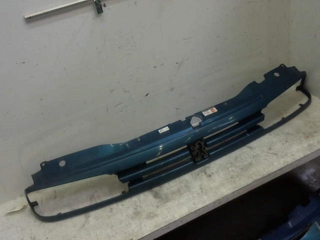 Calandre PEUGEOT 806 PHASE 1 Diesel - 1