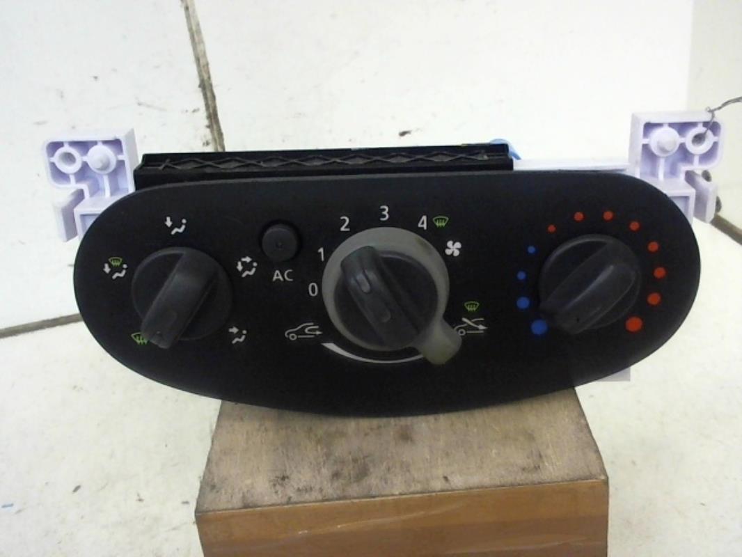 Commande chauffage DACIA DUSTER 1 PHASE 1 Diesel - 1