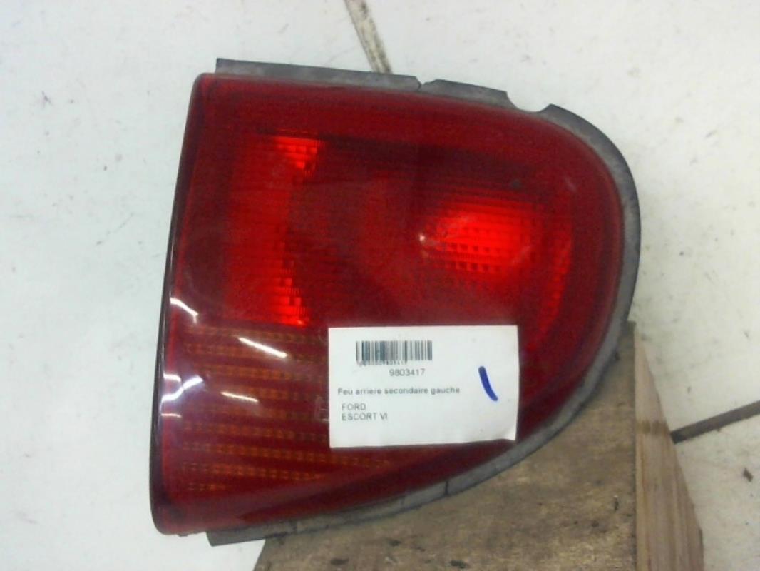 Feu arriere secondaire gauche (feux) FORD ESCORT 5 PHASE 2 Diesel - 1