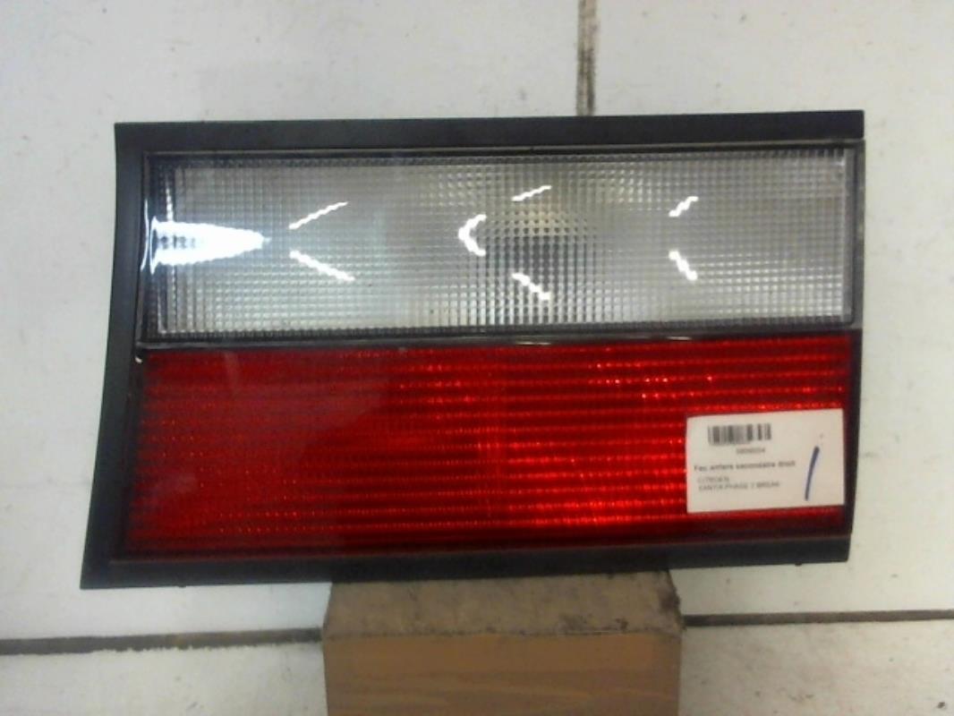 Feu arriere secondaire droit (feux) CITROEN XANTIA PHASE 2 BREAK Diesel - 1