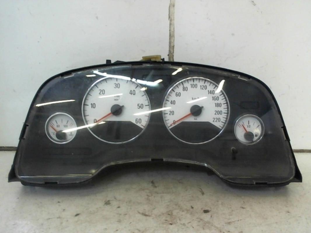Compteur OPEL ZAFIRA A PHASE 1 Diesel - 1