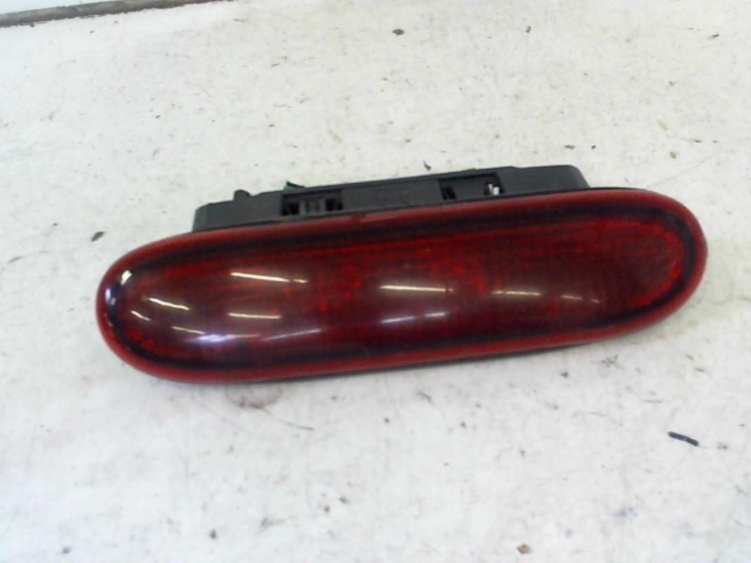 Feu arriere stop central RENAULT CLIO 1 PHASE 2 Diesel - 1