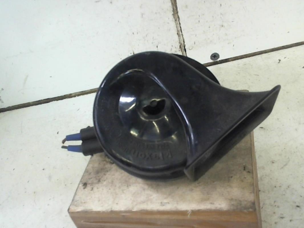 Avertisseur/Klaxon AUDI A4 1 AVANT PHASE 2 BREAK Diesel - 1