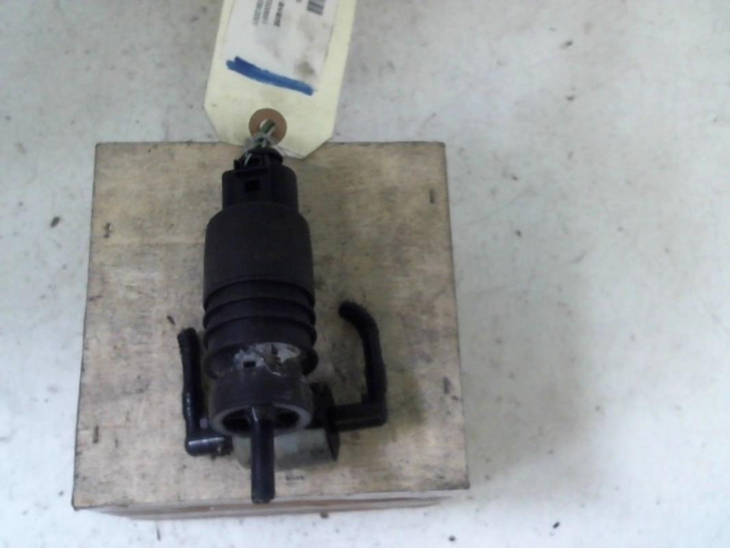 Pompe lave glace avant VOLKSWAGEN BORA BREAK Diesel - 1