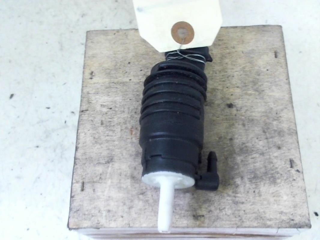 Pompe lave glace avant RENAULT CLIO 1 PHASE 1 Essence - 1