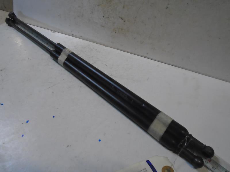 Verin de coffre RENAULT LAGUNA 1 PHASE 2 Essence - 1