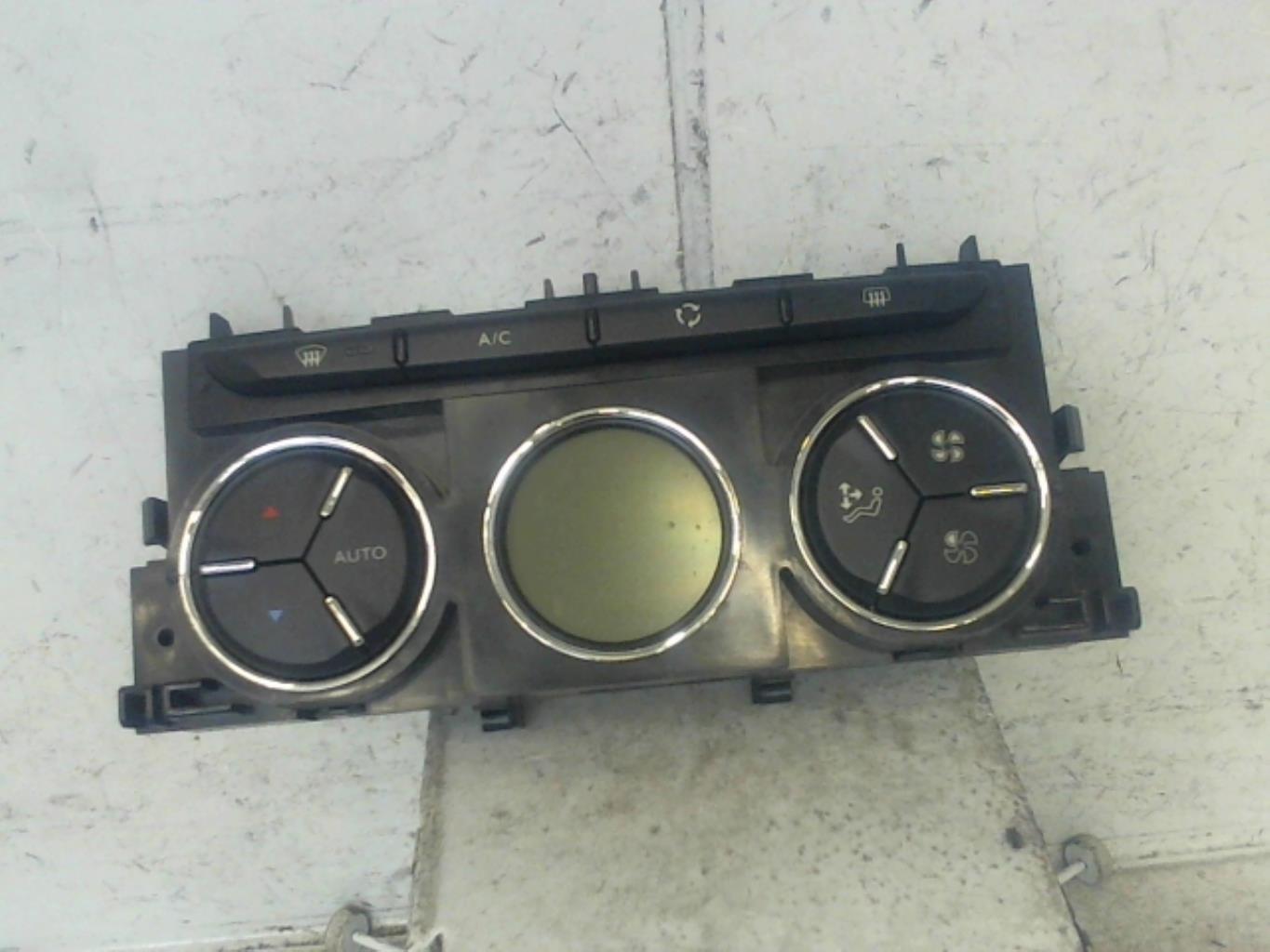 Commande chauffage CITROEN C3 2 PHASE 1 Essence - 1
